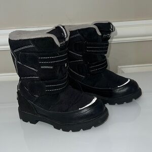 Pediped winter boots ( boys Uk 28 /US 11.11-5